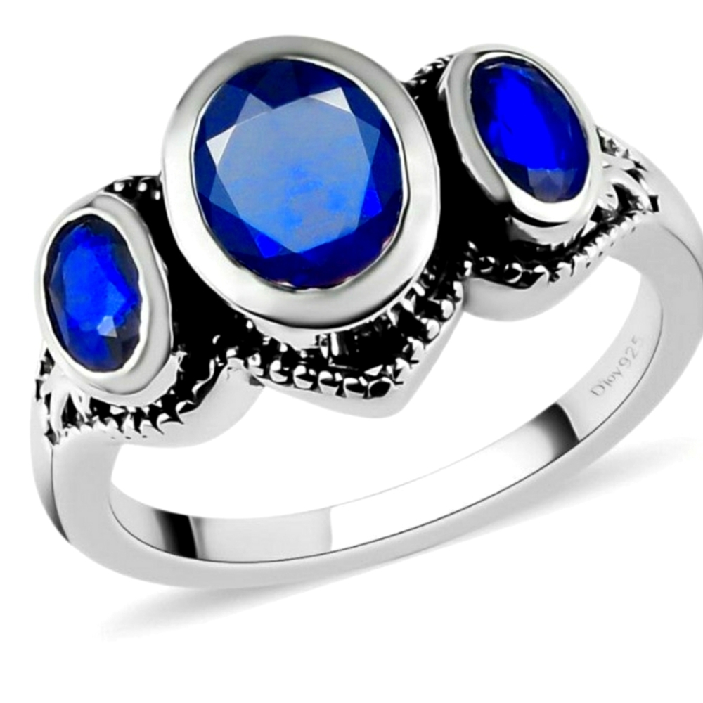 Host Pick NWOT Beautiful Artisan Crafted Genuine Tanzanian Blue Spinel Ring